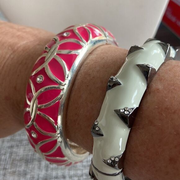 Manluck Bangles NWT Gray and pink with rhinestone - Picture 2 of 8